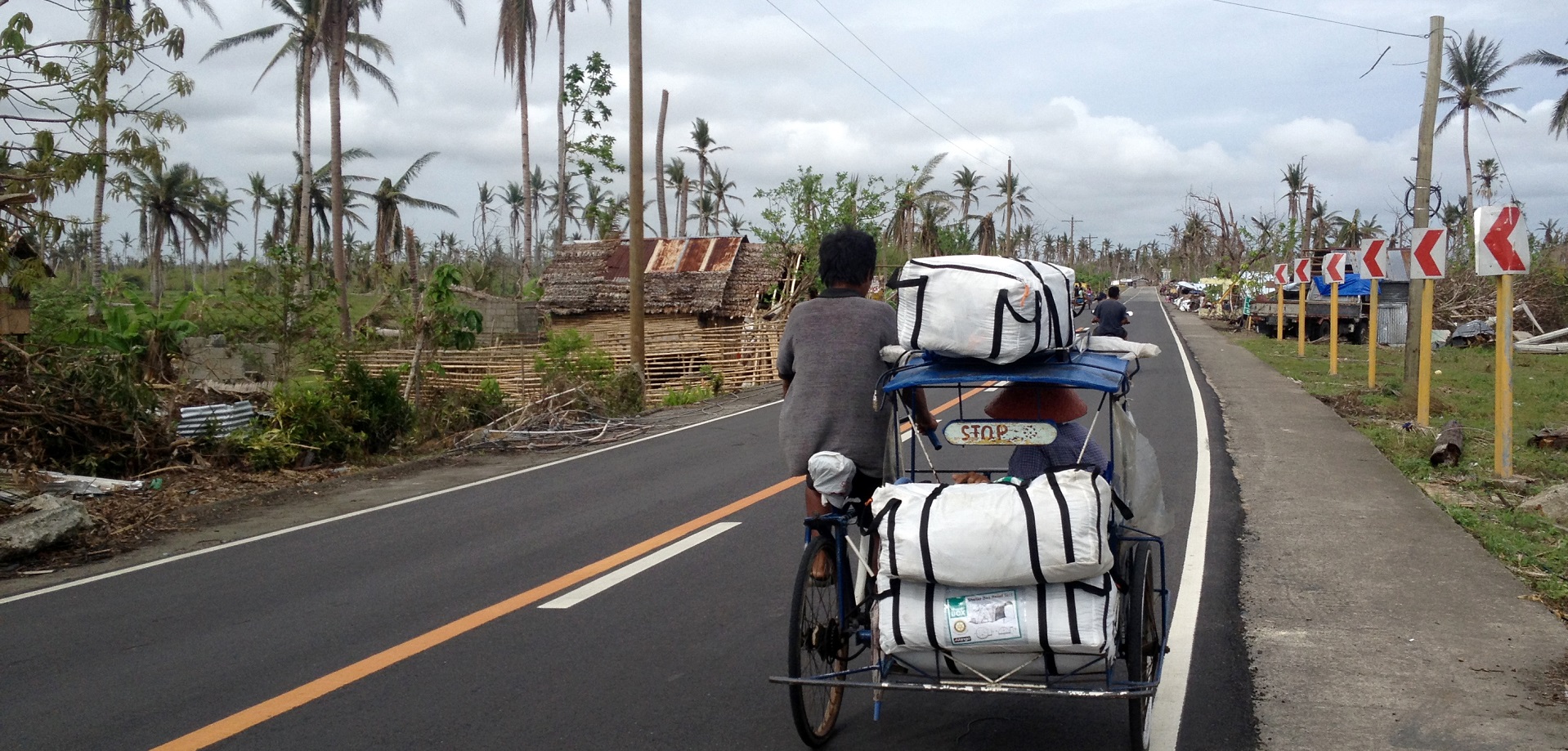 ShelterBox weitet seine Hilfsleistungen auf den Philippinen aus, um mehr Familien in Not helfen zu können, die durch die Zerstörungswucht von Taifun Haiyan ihr Zuhause verloren haben. (Foto: ShelterBox)