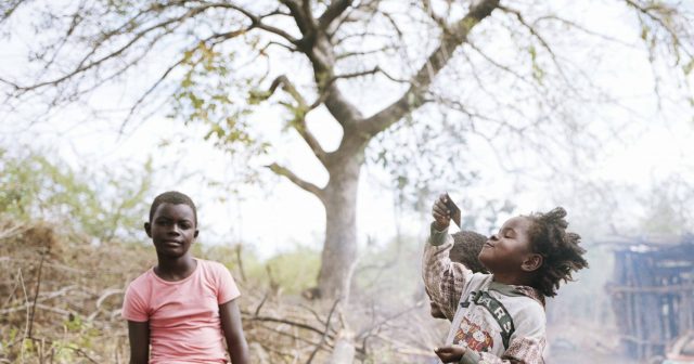 Kunyumba bedeutet Zuhause. Unsere Katastrophenhilfe von ShelterBox wirkt, indem sie Hoffnung auf ein neues Leben spendet.