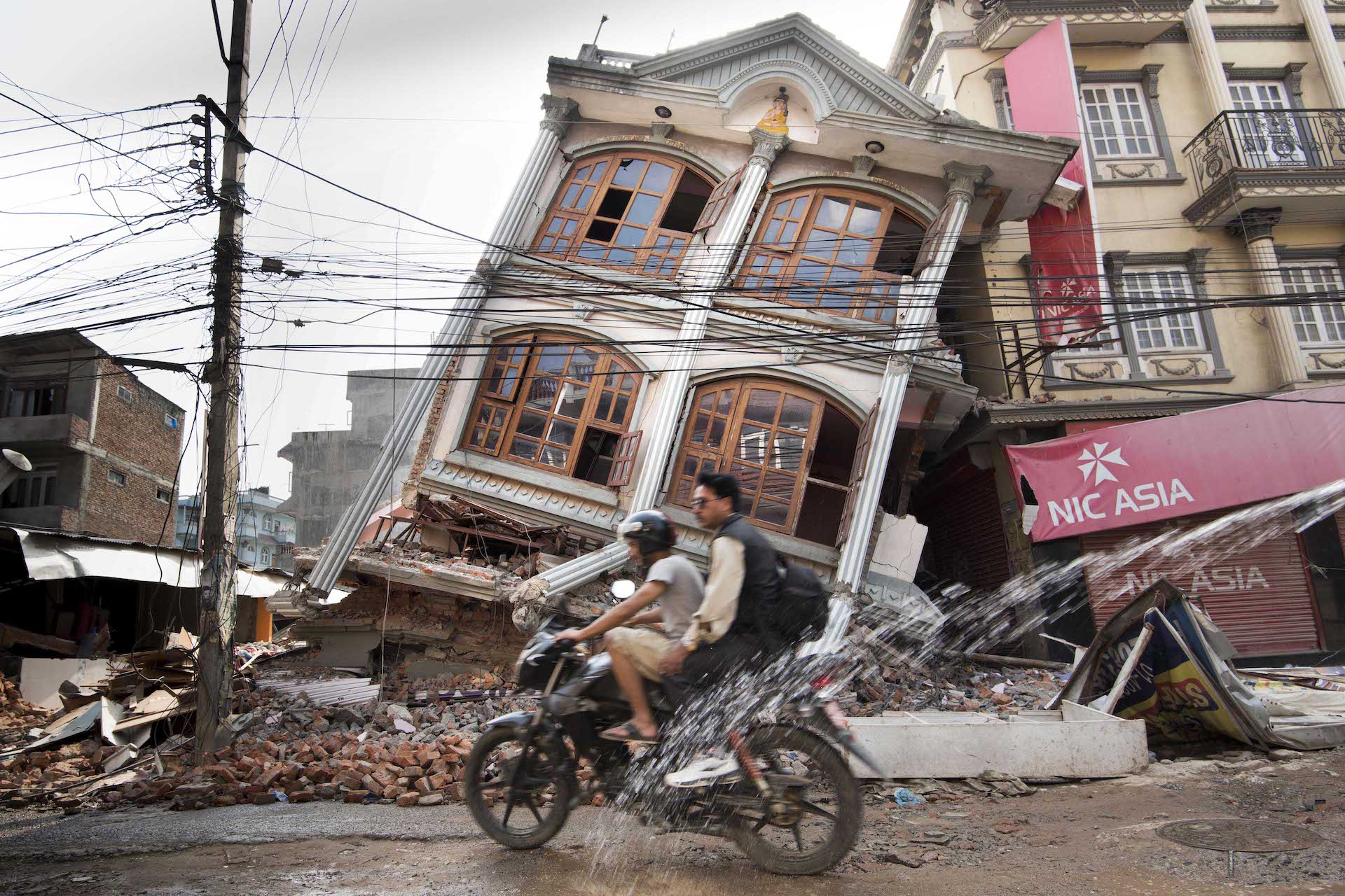 Fruhwarnsysteme Erdbeben Und Tsunamis Shelterbox Germany